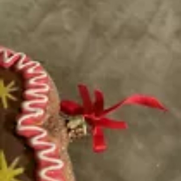 NEIMAN MARCUS Christmas Collectible 2010 GLASS ORNAMENT Tree Decoration - Picture 4 of 16